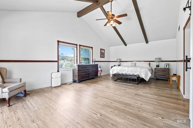 Welcome to this beautifully maintained home in the desirable - photo 24