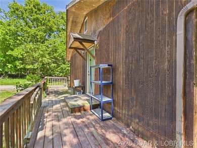 Stunning lake views and immense value await at this 5-bed - photo 28