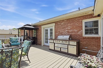 Welcome to this stunning all brick home in Hunters Creek Estates - photo 30