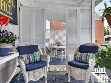 Located in the heart of New London's historic seaside district - photo 31