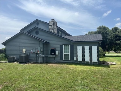 Country living meets modern efficiency at 6971 Buddy Ganem Drive - photo 34