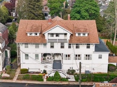 Located in the heart of New London's historic seaside district - photo 36