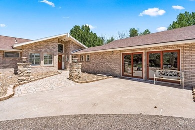 Welcome to this beautifully maintained home in the desirable - photo 36