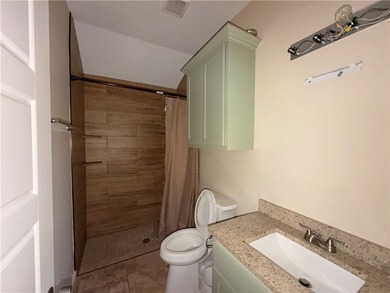 Step into this beautifully designed, recently built 3-bedroom - photo 8
