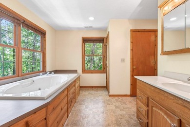 Nestled in the heart of Massanutten, this charming cabin offers - photo 35