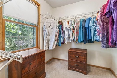 Nestled in the heart of Massanutten, this charming cabin offers - photo 39