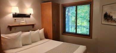 Get your foot into Door County! Make this unit your new vacation - photo 11