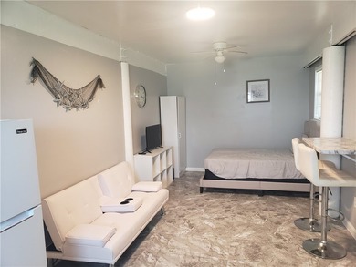 11%+ CAP RATE! FURNISHED TRIPLEX ON NORTH BEACH - INVESTOR - photo 3