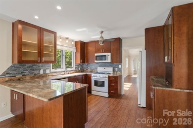 New Paint with Beautiful Light! Condo in The Timbers- move-in - photo 3