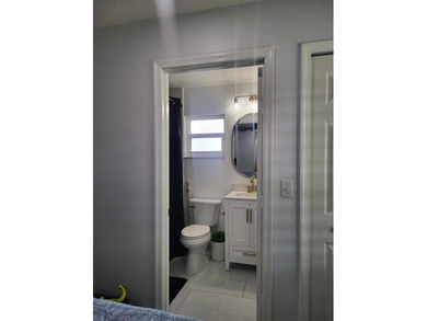 CBS home 3/2 located on a large corner lot! Split floor plan - photo 14