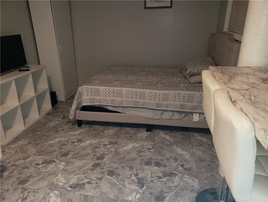 11%+ CAP RATE! FURNISHED TRIPLEX ON NORTH BEACH - INVESTOR - photo 6