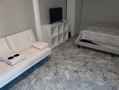 11%+ CAP RATE! FURNISHED TRIPLEX ON NORTH BEACH - INVESTOR - photo 7