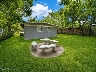 Welcome to 2467 W 25th Street! This delightful 3-bedroom - photo 29