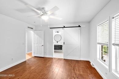 Welcome to your own private retreat just minutes from the charm - photo 31