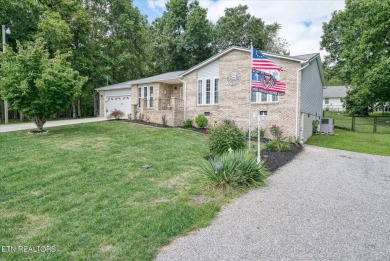 Mohawk Lake Home For Sale in Crossville Tennessee