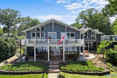 Wilson Lake Home For Sale in Muscle Shoals Alabama