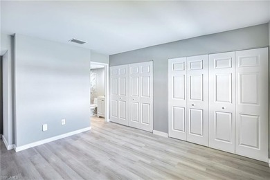 This is NEW construction! Completely remodeled interior - photo 14