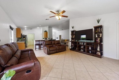 Beauty community, special layout with separate area to sit and - photo 16