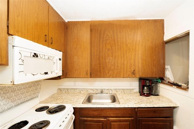 BUYER FELL THROUGH!!! THIS IS YOUR OPPORTUNITY!!! Charming - photo 18