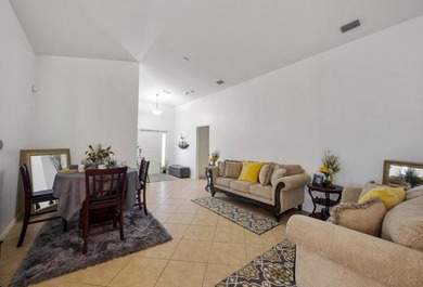 Beauty community, special layout with separate area to sit and - photo 19