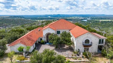 Lake LBJ Home For Sale in Burnet Texas
