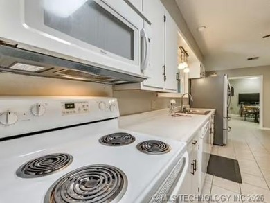 1 Mile from Belle Starr Marina! This 3-bedroom, 2-bath home - photo 21