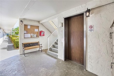 This is NEW construction! Completely remodeled interior - photo 27