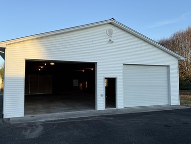 NEW PRICE!! CHECK THIS OUT...Discover effortless lake-area - photo 29