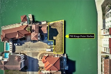 Exceptional fingertip lot located in the tranquil North Beach - photo 2