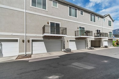 8 unit multi-family townhomes - fully leased - 4 minutes from - photo 36