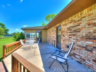 1 Mile from Belle Starr Marina! This 3-bedroom, 2-bath home - photo 53