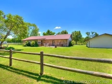 1 Mile from Belle Starr Marina! This 3-bedroom, 2-bath home - photo 57