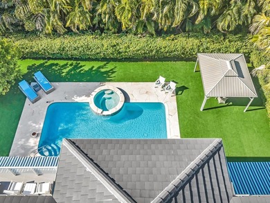 Beautifully updated 5-bedroom, 3-bath, 3-car garage home with - photo 32