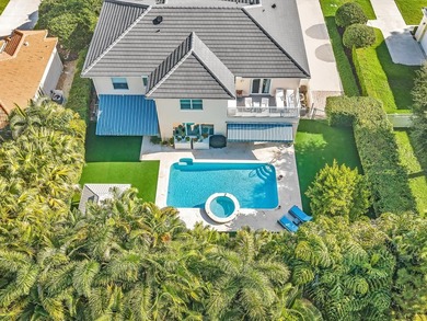 Beautifully updated 5-bedroom, 3-bath, 3-car garage home with - photo 34