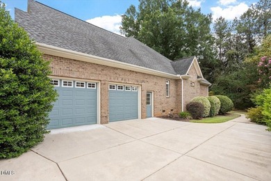 Welcome to 101 Briar Rose Lane, a stunning transitional custom - photo 4