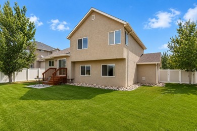 Enjoy peaceful community living just steps from the recreation - photo 5