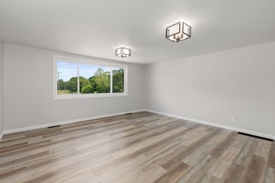 Discover the perfect blend of country living, recreation, and - photo 6