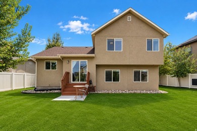 Enjoy peaceful community living just steps from the recreation - photo 6