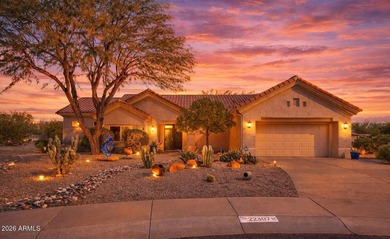 Back on the market with beautiful updates! An expanded Chandler - photo 2