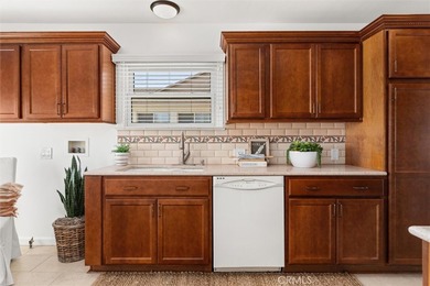Prestigious west Torrance location! This home is tucked away on - photo 12