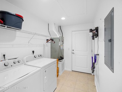 Looking for long-term gains AND STR cash flow? This is it! - photo 13