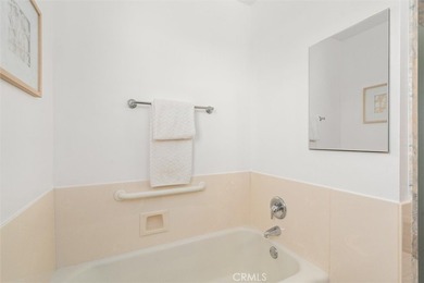 Prestigious west Torrance location! This home is tucked away on - photo 19