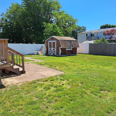 LEGAL EXPANDED RANCH WITH AN ASSESSORY APARTMENT WITH PRIVATE - photo 24
