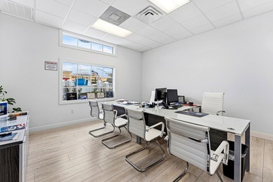 Introducing an exceptional investment opportunity in the heart - photo 31