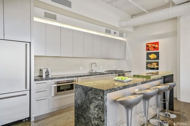 Rarely available 2 bedroom 2 bathroom VIEW unit at Mint Plaza