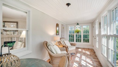 Discover an exquisite East Hampton retreat where Hamptons living - photo 3
