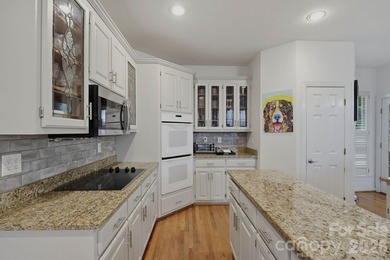 A showcase of elegance in the coveted Crown Harbor community - photo 13
