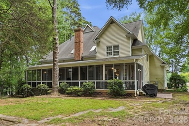 A showcase of elegance in the coveted Crown Harbor community - photo 30