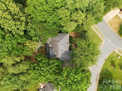 A showcase of elegance in the coveted Crown Harbor community - photo 34