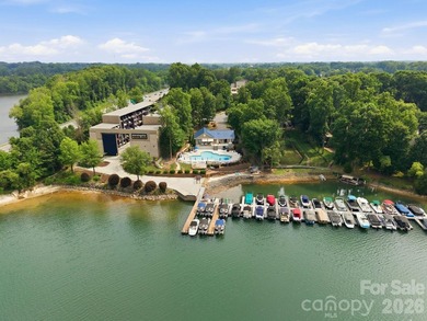 A showcase of elegance in the coveted Crown Harbor community - photo 38